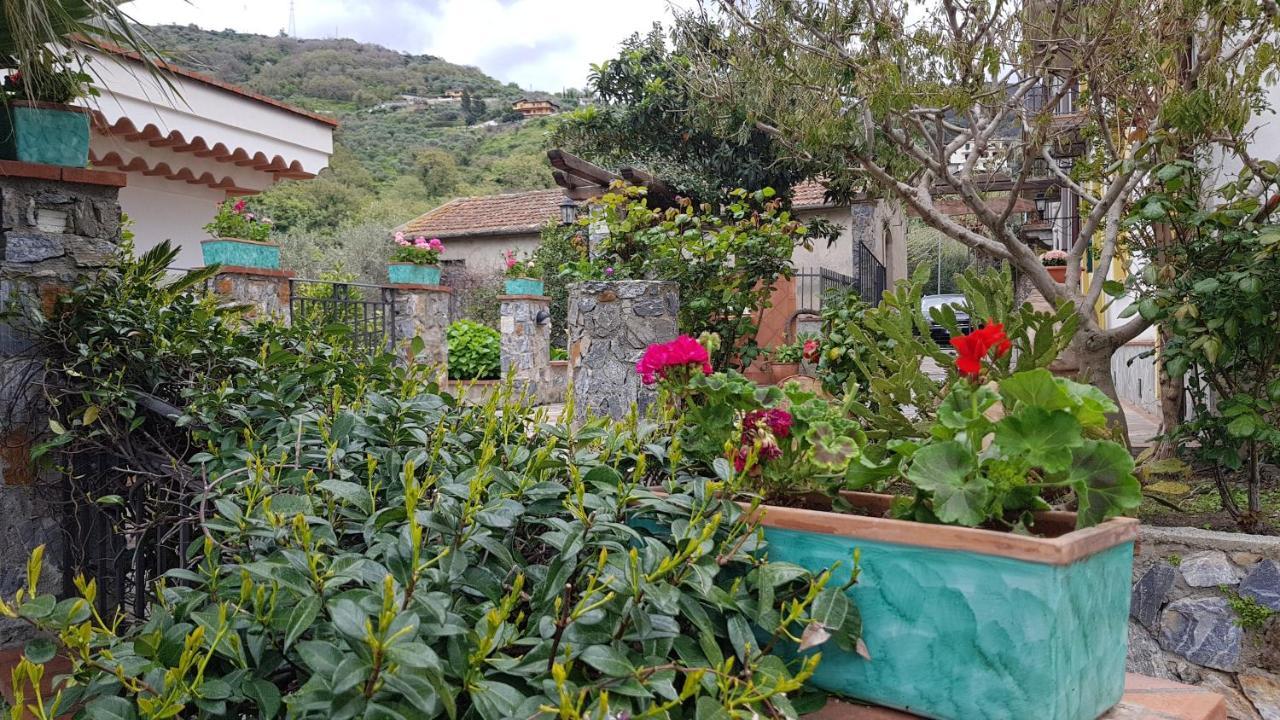 Borgo San Francesco Hotel Gioiosa Marea Luaran gambar